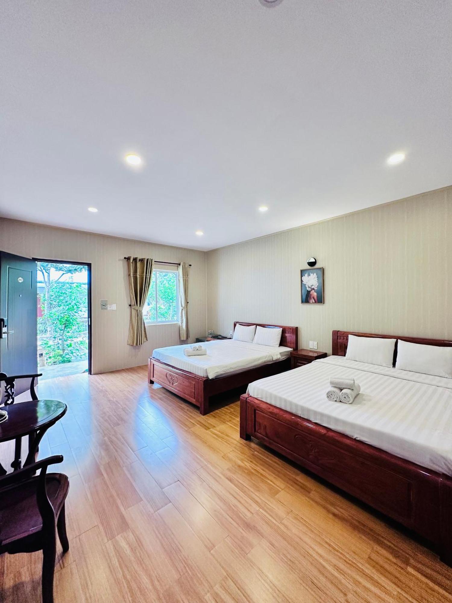 Bungalow Hotel Chi Khu Co Ong Exteriér fotografie