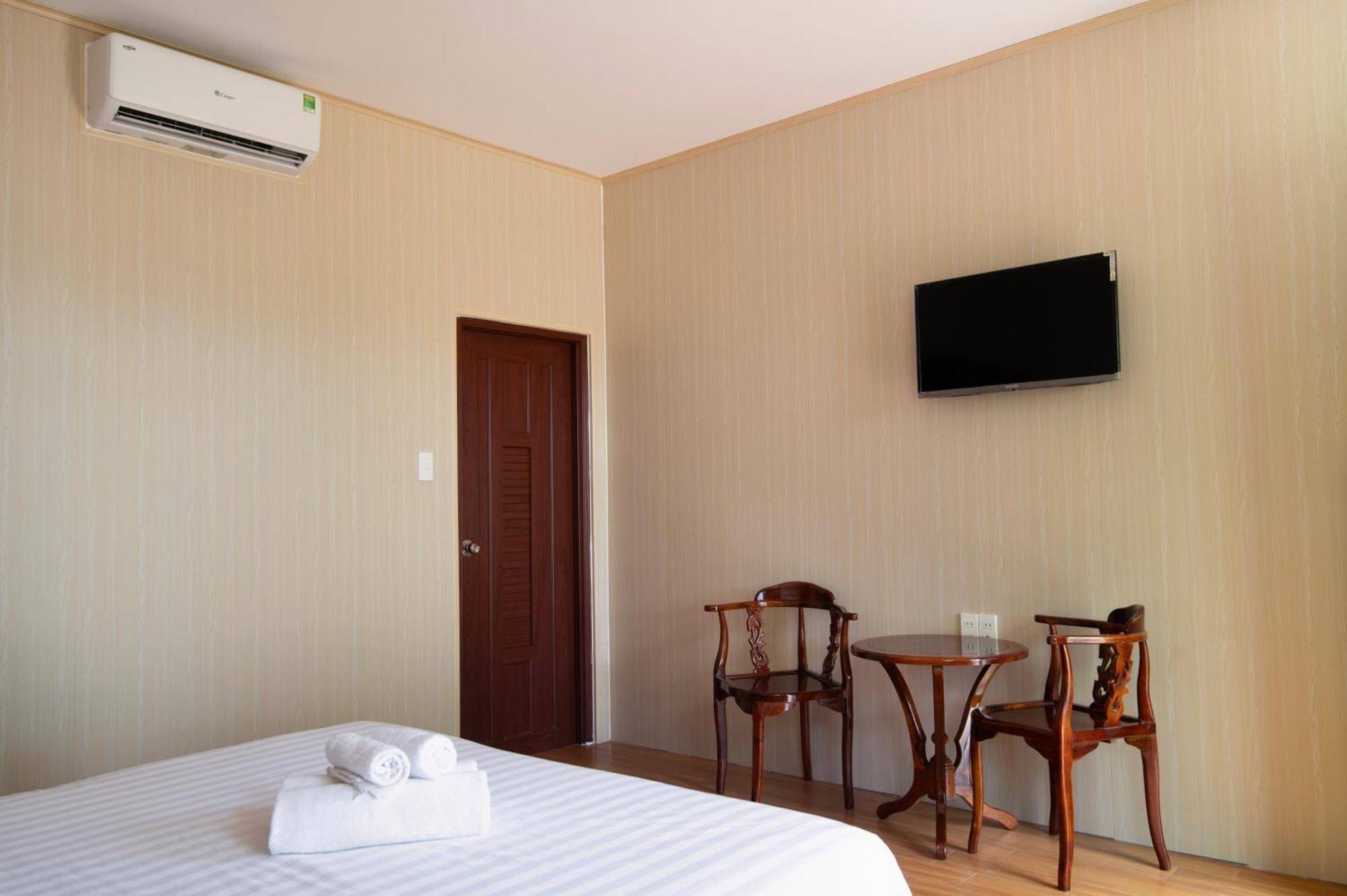 Bungalow Hotel Chi Khu Co Ong Exteriér fotografie