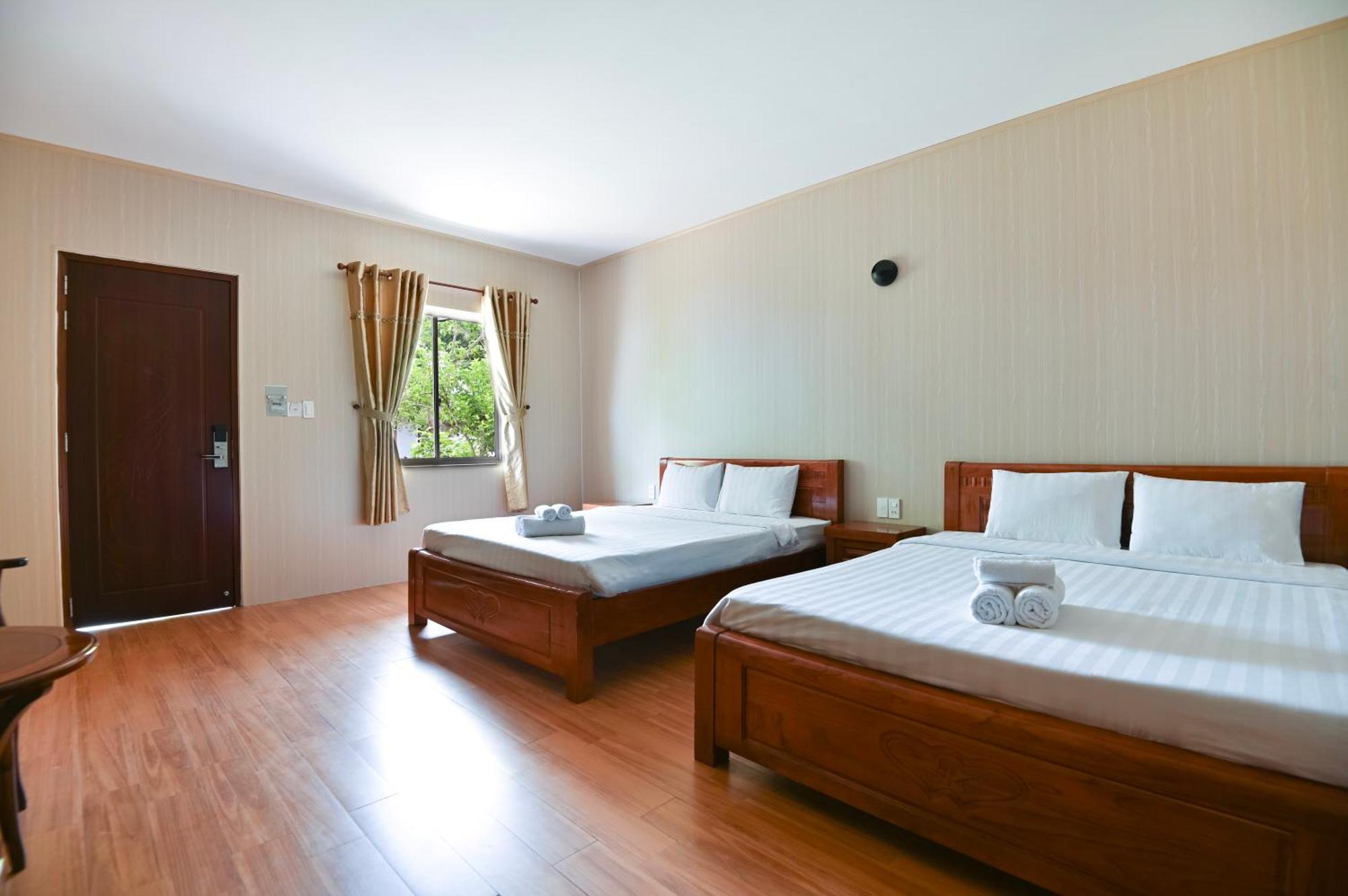 Bungalow Hotel Chi Khu Co Ong Exteriér fotografie